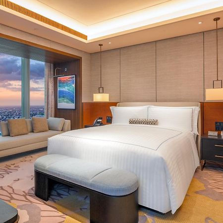 Solaire Resort North كويزون سيتي المظهر الخارجي الصورة