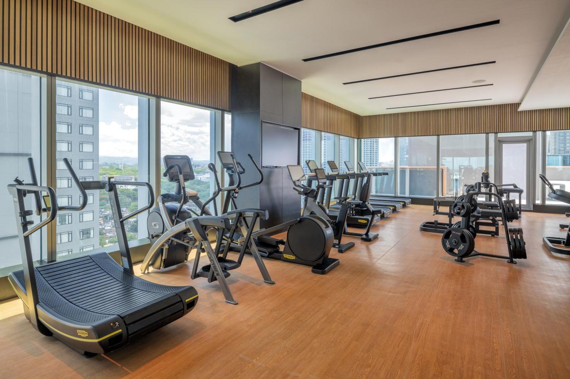 Solaire Resort North كويزون سيتي المظهر الخارجي الصورة